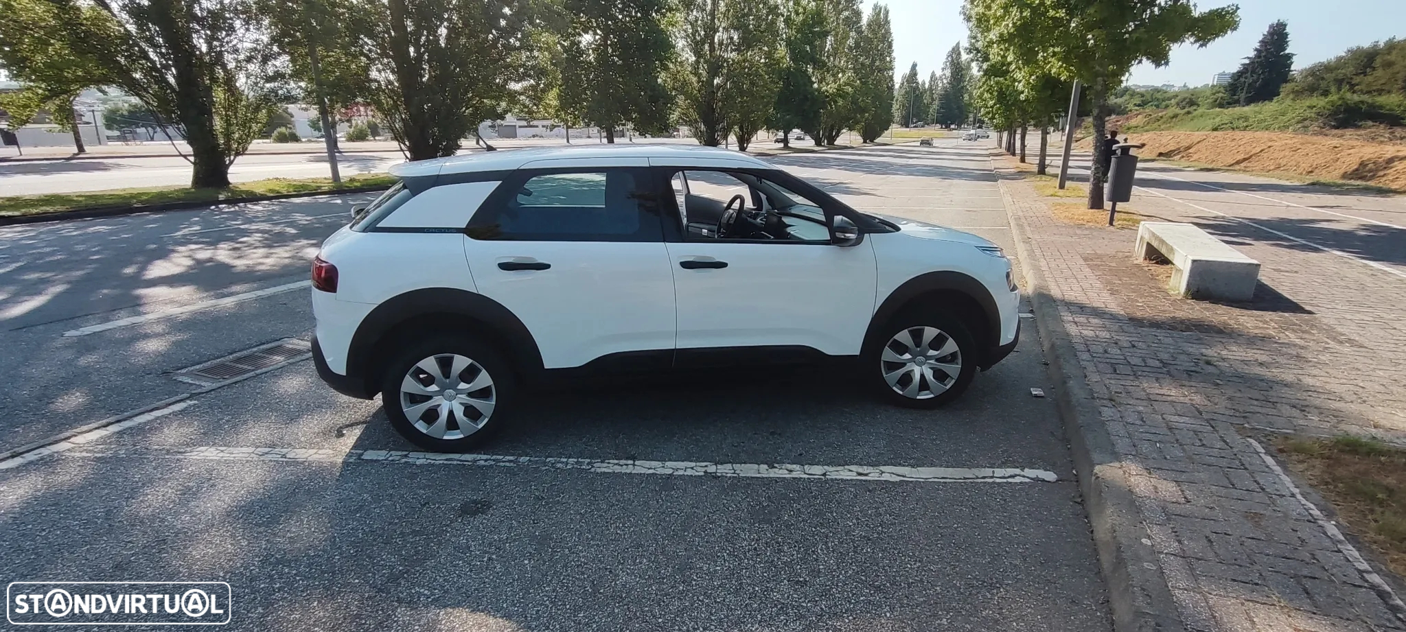 Citroën C4 Cactus 1.2 PureTech Live - 9