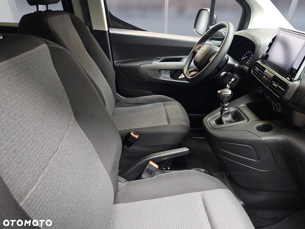 Toyota Proace City Verso Long 1.5 D-4D Business - 10