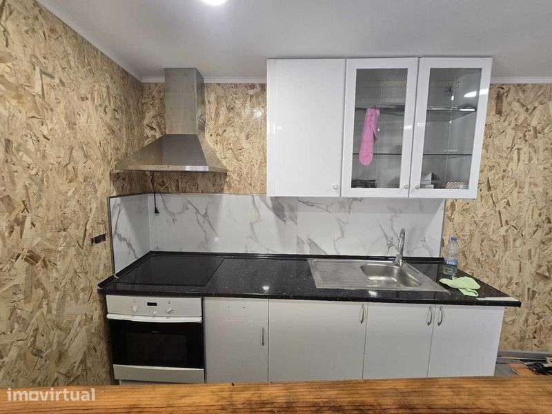 T1 para Arrendamento – Alfândega do Porto - Grande imagem: 3/9