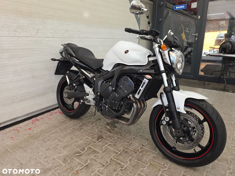 Yamaha FZ - 7