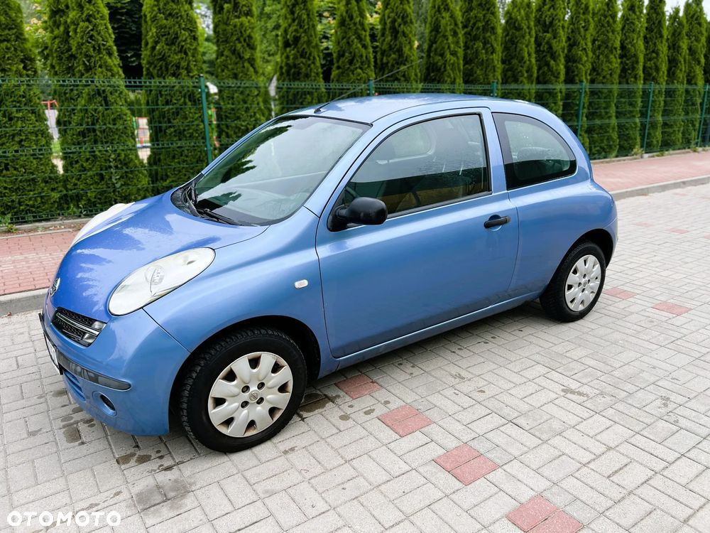 Nissan Micra - 1