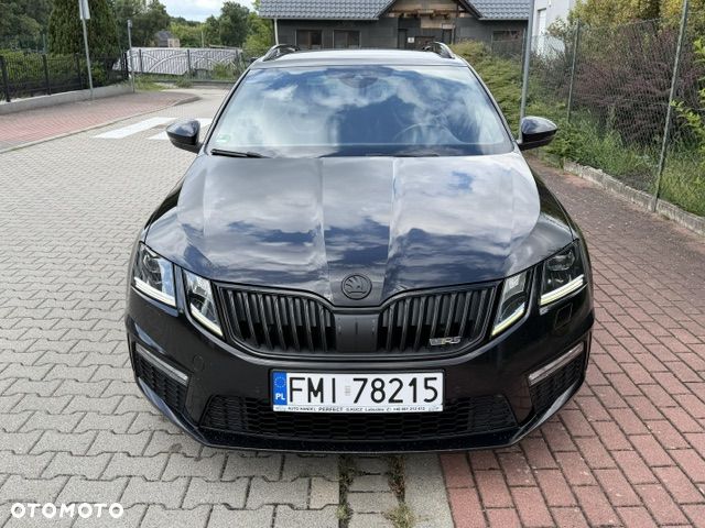 Skoda Octavia 2.0 TDI RS Challenge DSG - 2