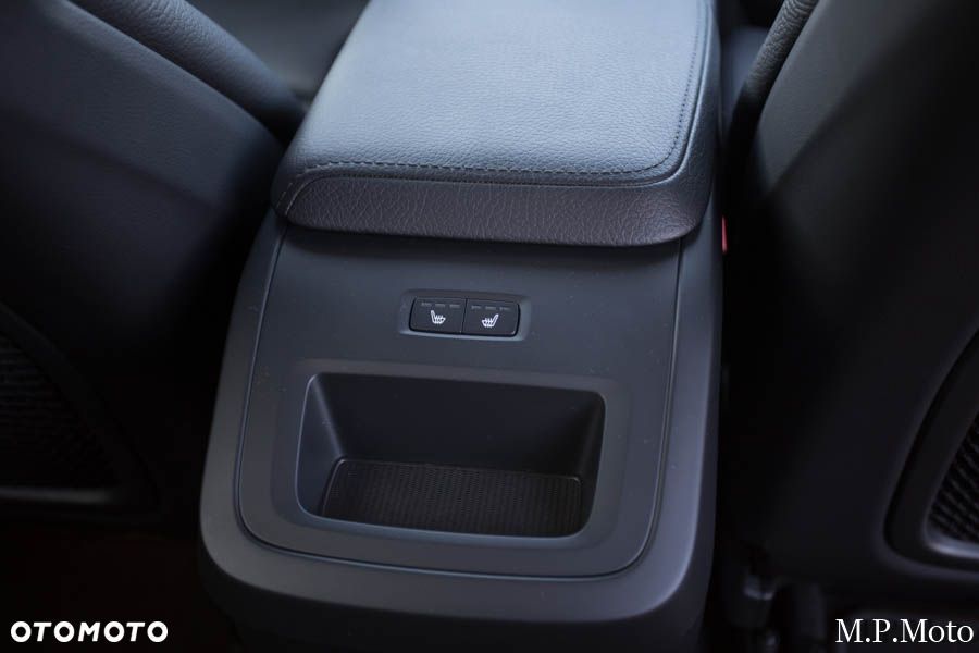 Volvo XC 60 - 36