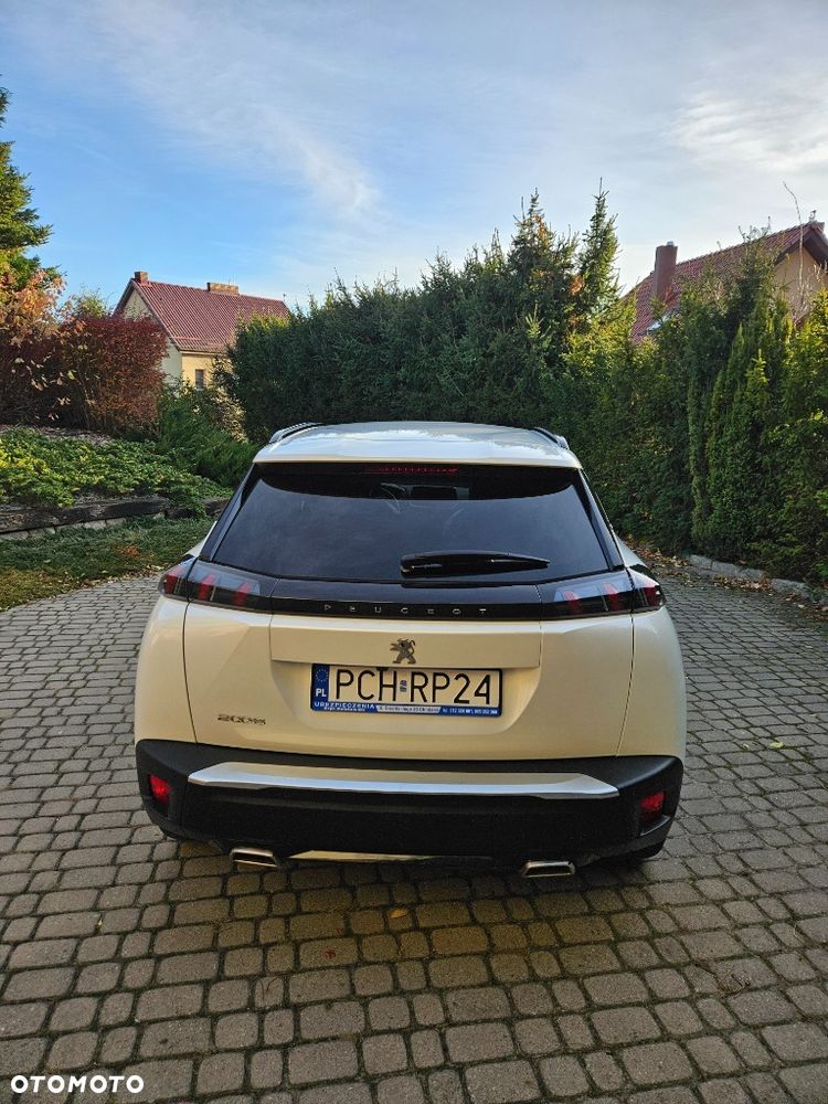 Peugeot 2008 1.2 PureTech Allure S&S EAT8 - 8