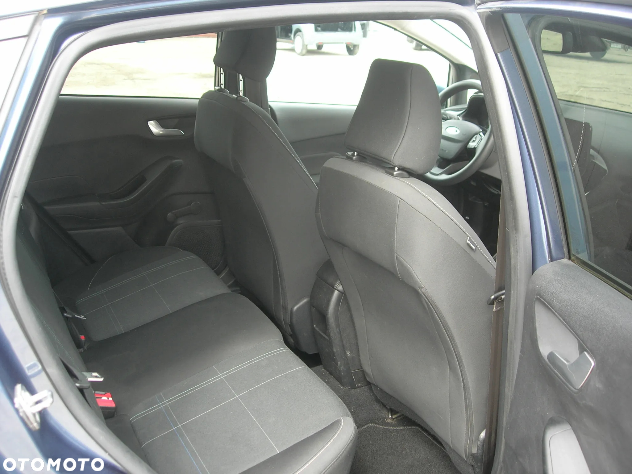 Ford Fiesta 1.1 S&S TREND - 17