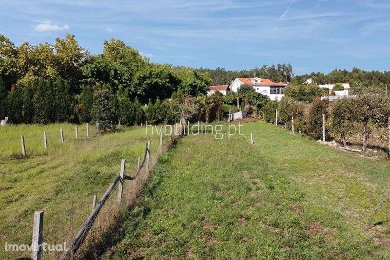 Vende-se terreno - Grande imagem: 3/8