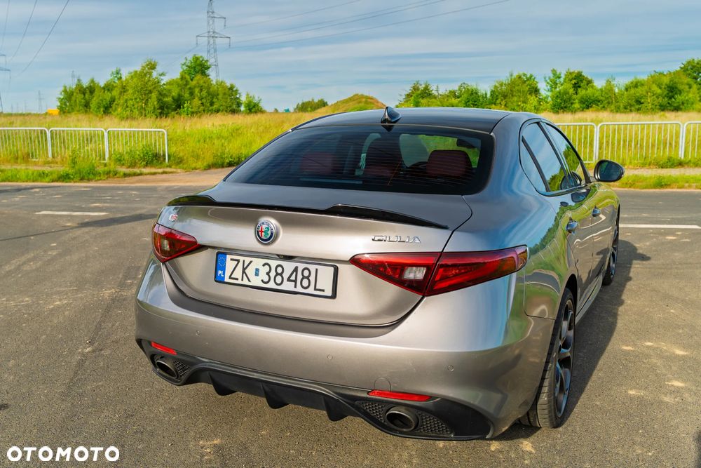 Alfa Romeo Giulia - 23