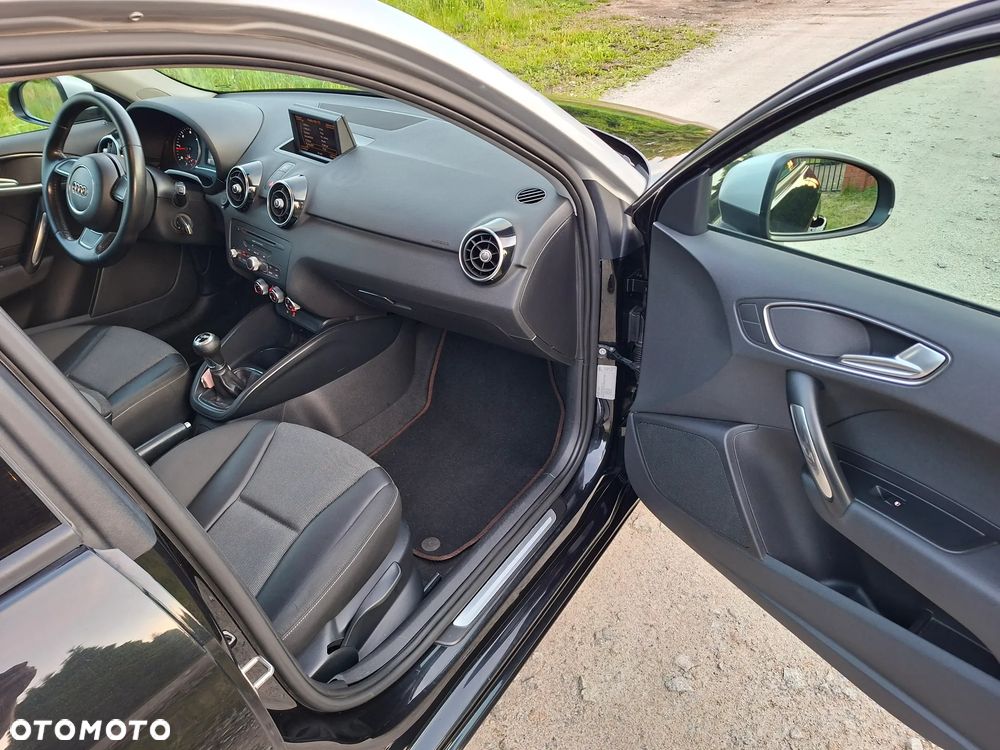 Audi A1 Sportback 1.6 TDI Ambition - 19