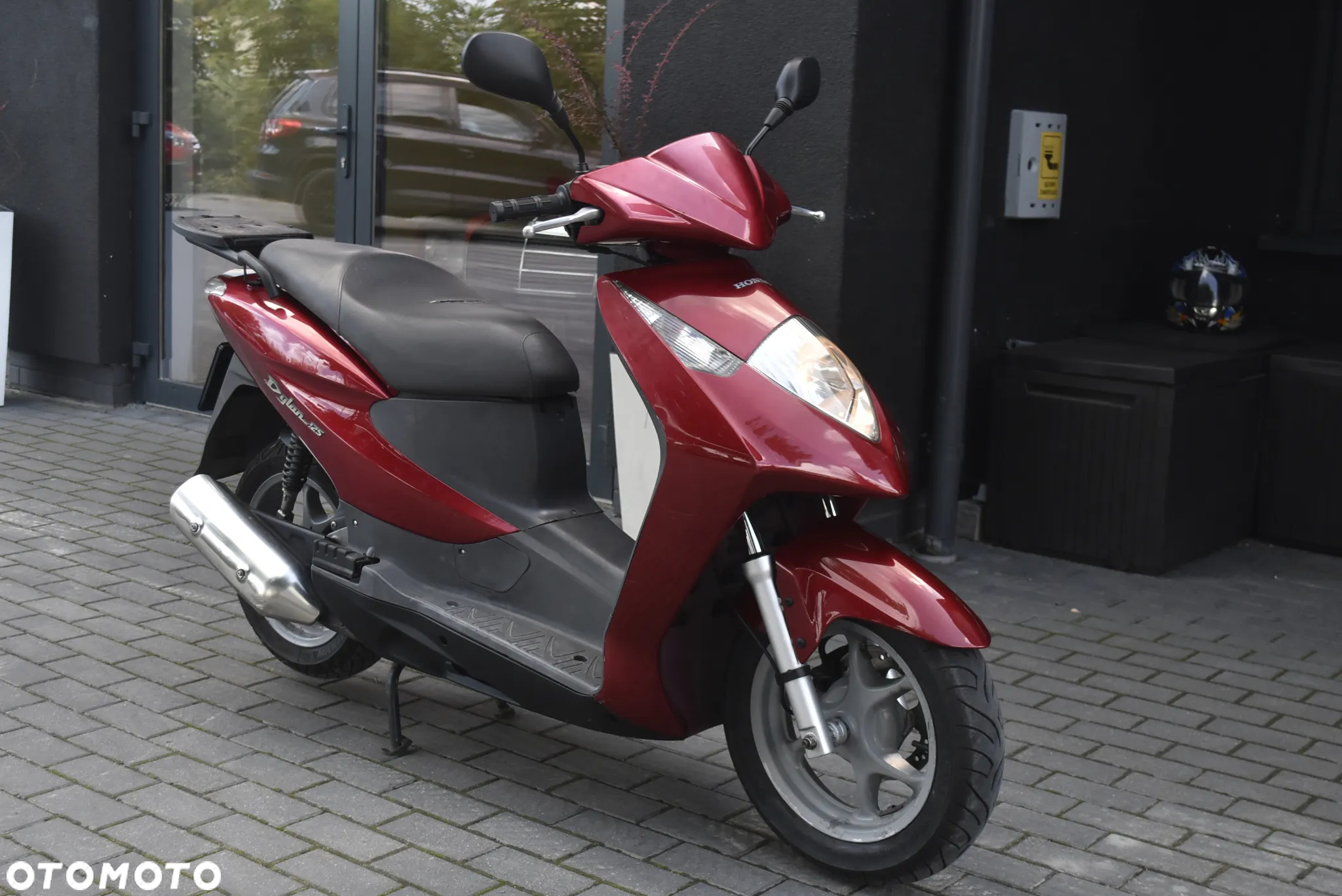Honda Dylan - 2