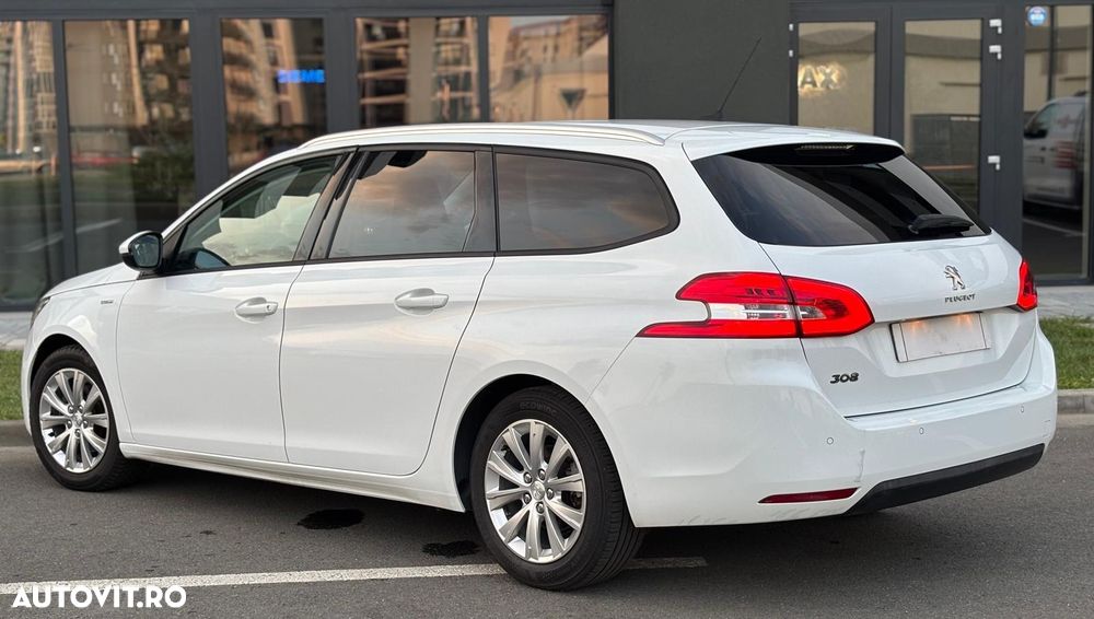 Peugeot 308 BlueHDi FAP 130 Stop & Start Style - 4