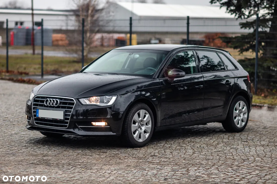 Audi A3 1.6 TDI S tronic - 4