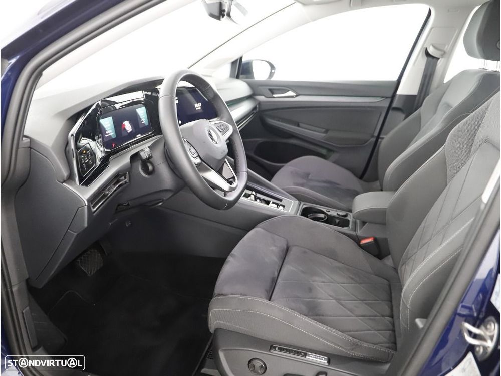 VW Golf Variant 1.5 eTSI Style DSG - 23