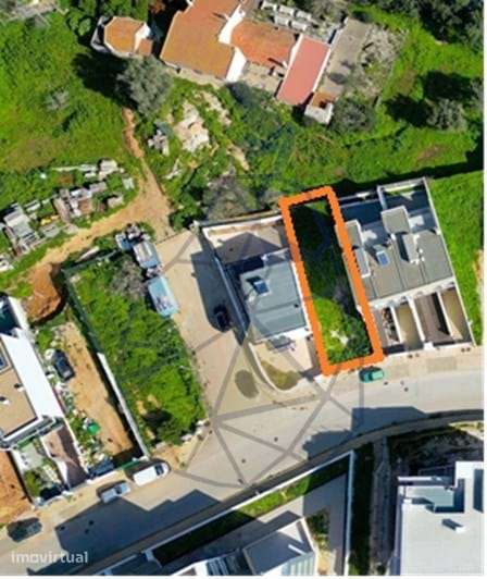Linda moradia em banda em construção para venda na área de Sesmarias, - Grande imagem: 2/30