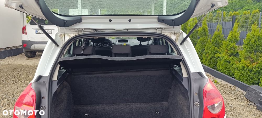 Renault Clio - 11