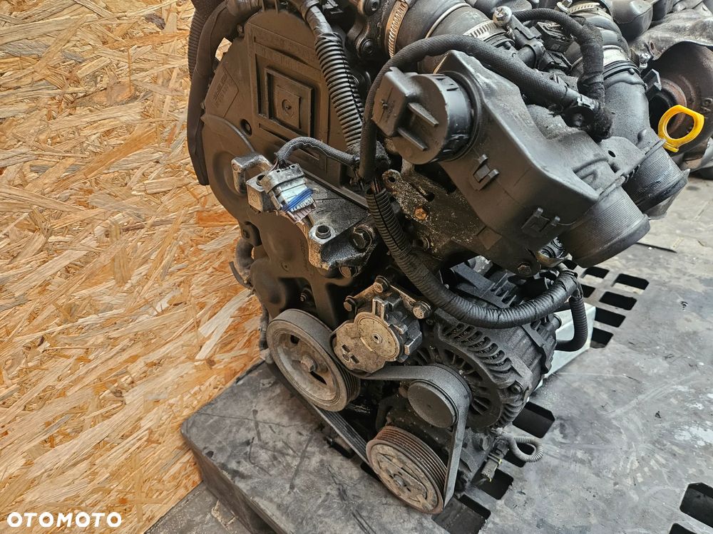 Silnik 1.6 HDI 9HZ Citroen C4 Picasso 10JB66 - 5