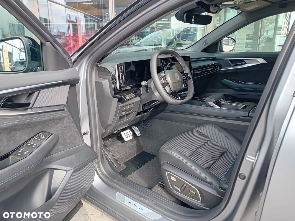Renault Austral 1.3 TCe mHEV Esprit Alpine - 24