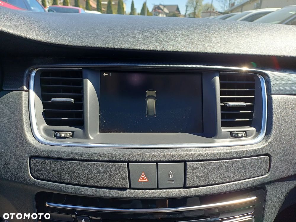 Peugeot 508 BlueHDi 120 EAT6 Stop&Start Allure - 23
