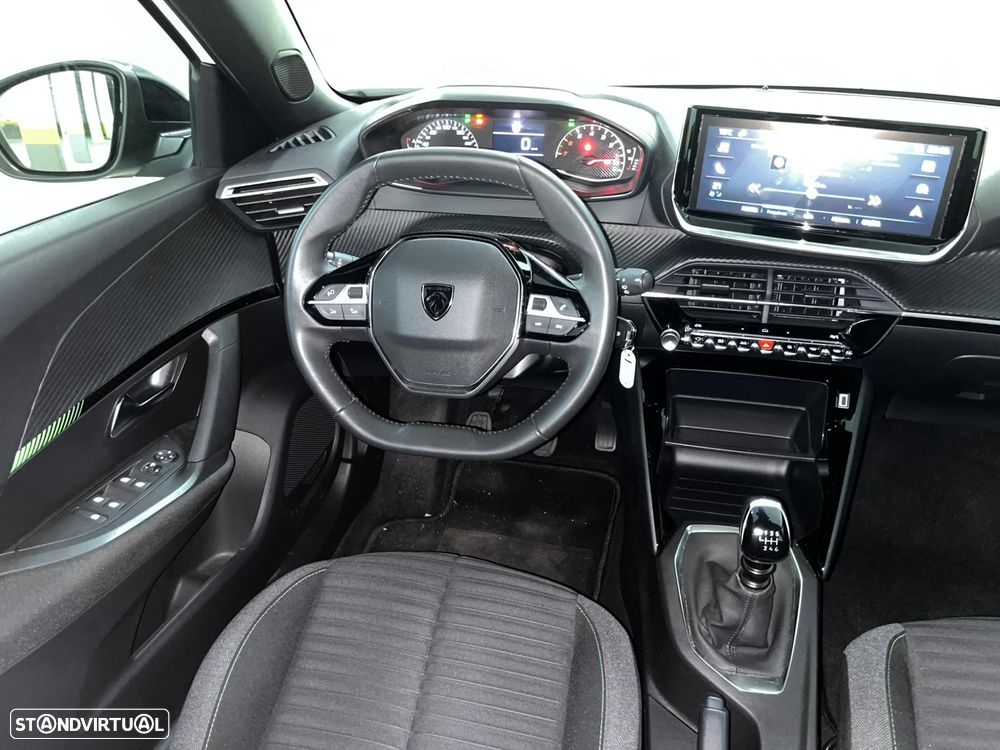 Peugeot 2008 1.2 PureTech Active - 14