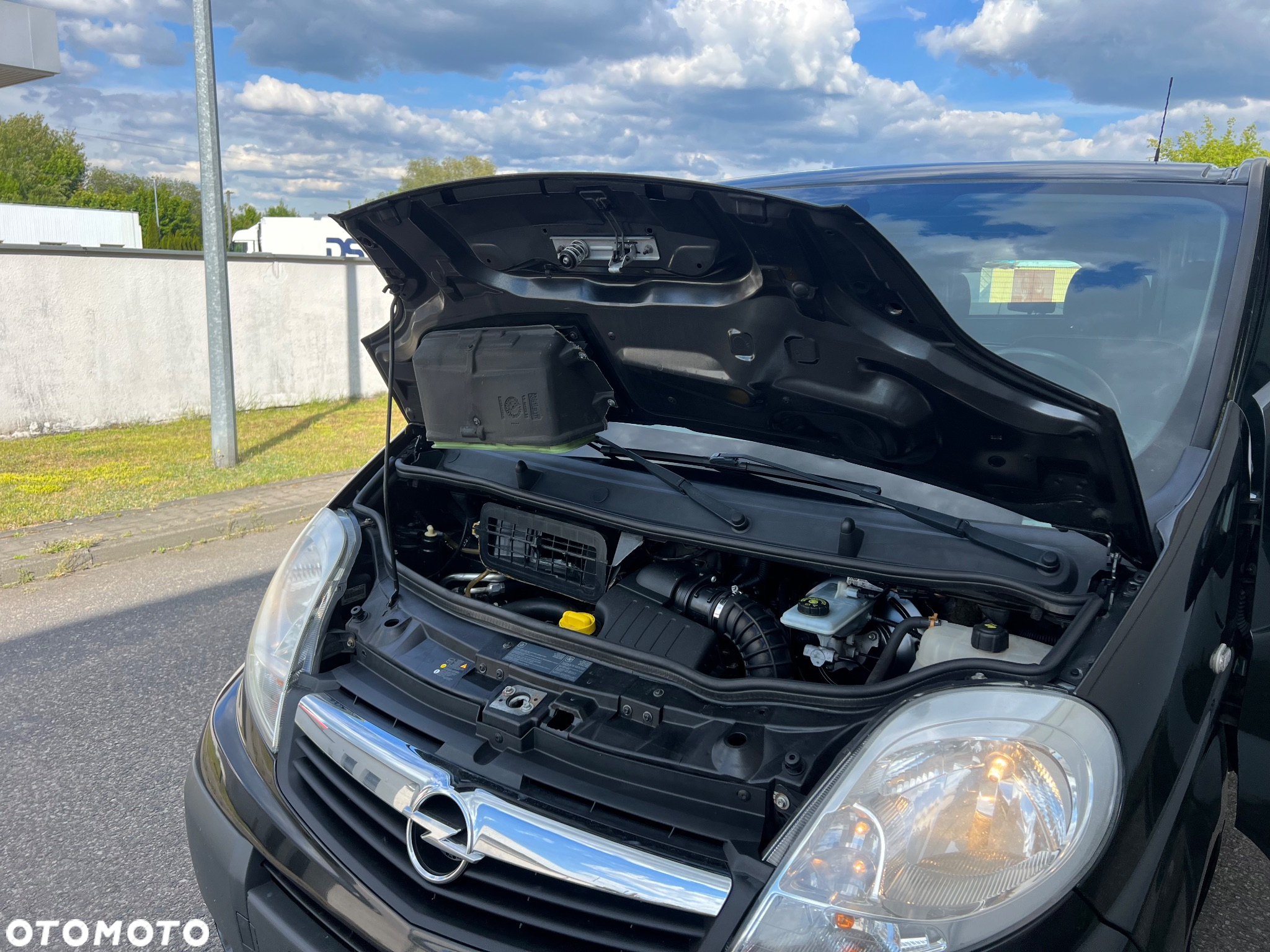 Opel VIVARO - 36