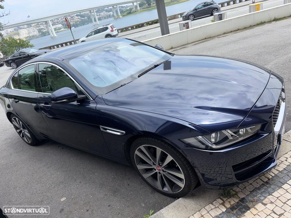 Jaguar XE 2.0 D Prestige Aut. - 18