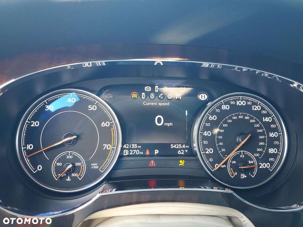 Bentley Bentayga - 10