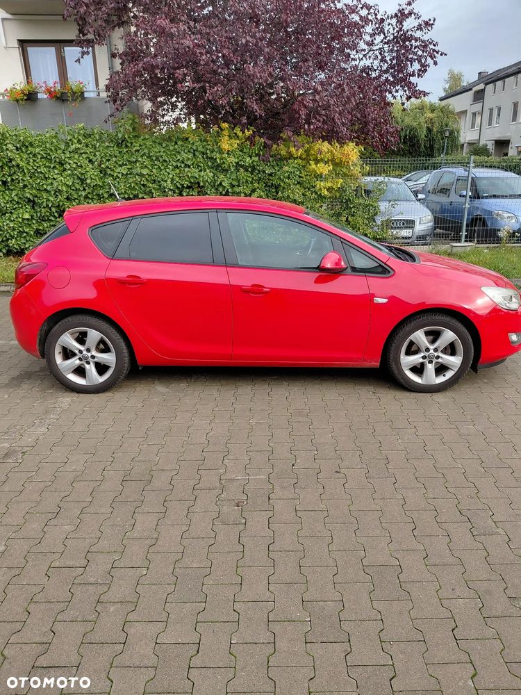 Opel Astra IV 1.4 Cosmo - 14