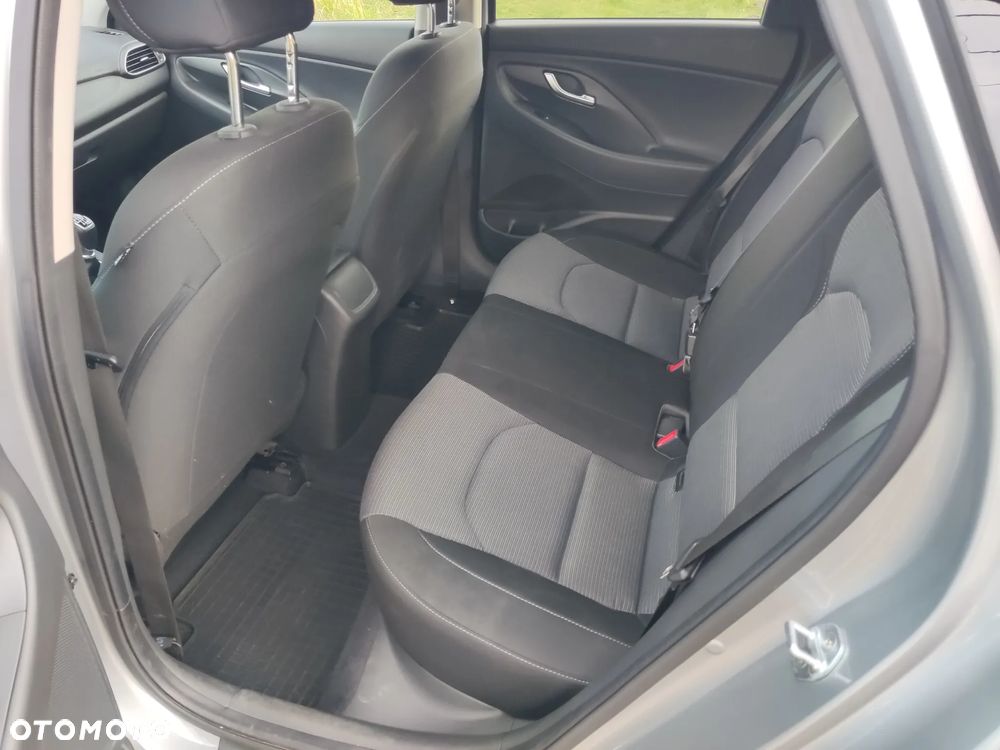 Hyundai i30 1.0 T-GDI Modern - 11