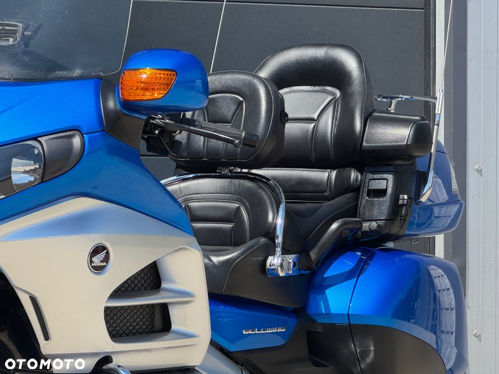 Honda GL - 27