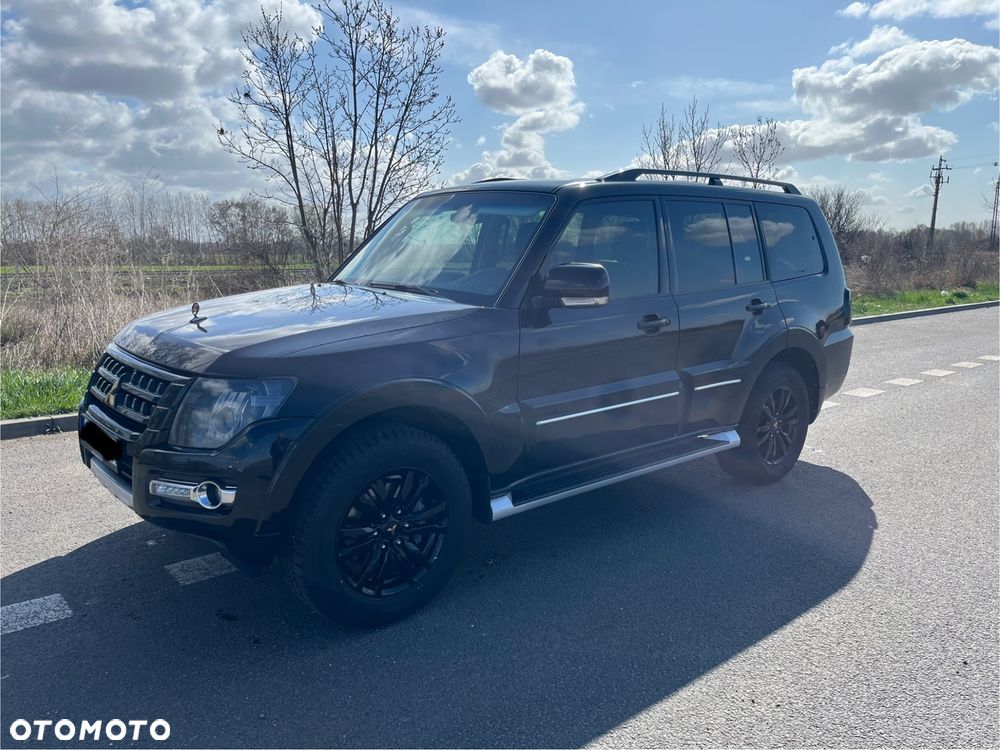 Mitsubishi Pajero - 6