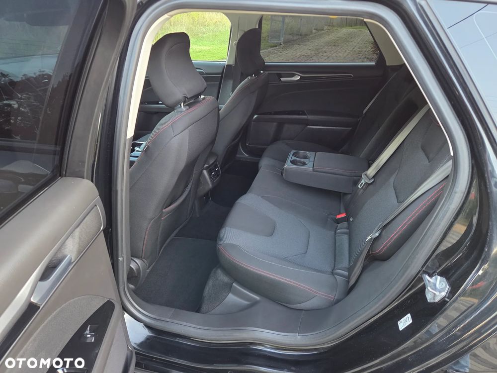 Ford Mondeo 2.0 TDCi ST-Line - 38