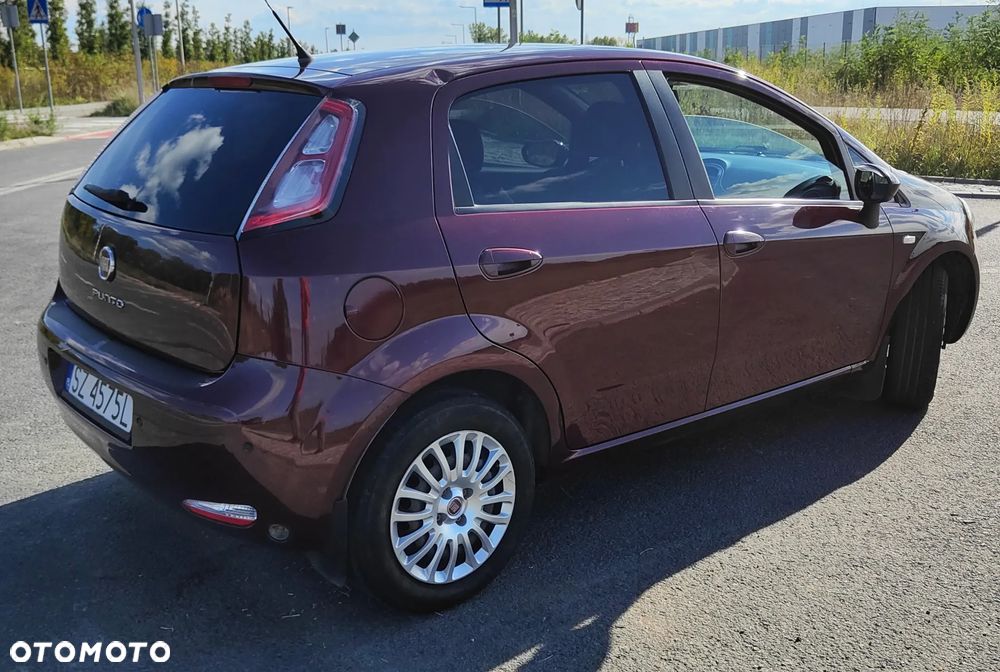 Fiat Punto 1.4 Easy S&S - 37