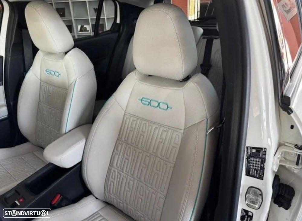 Fiat 600 1.2 Hybrid La Prima - 6