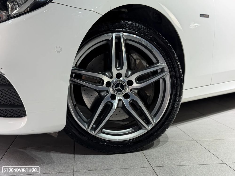 Mercedes-Benz E 350 e AMG - 7