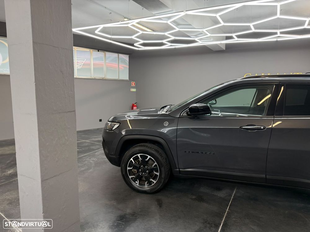 Jeep Compass 1.3 T4 4xe Auto Trailhawk - 11