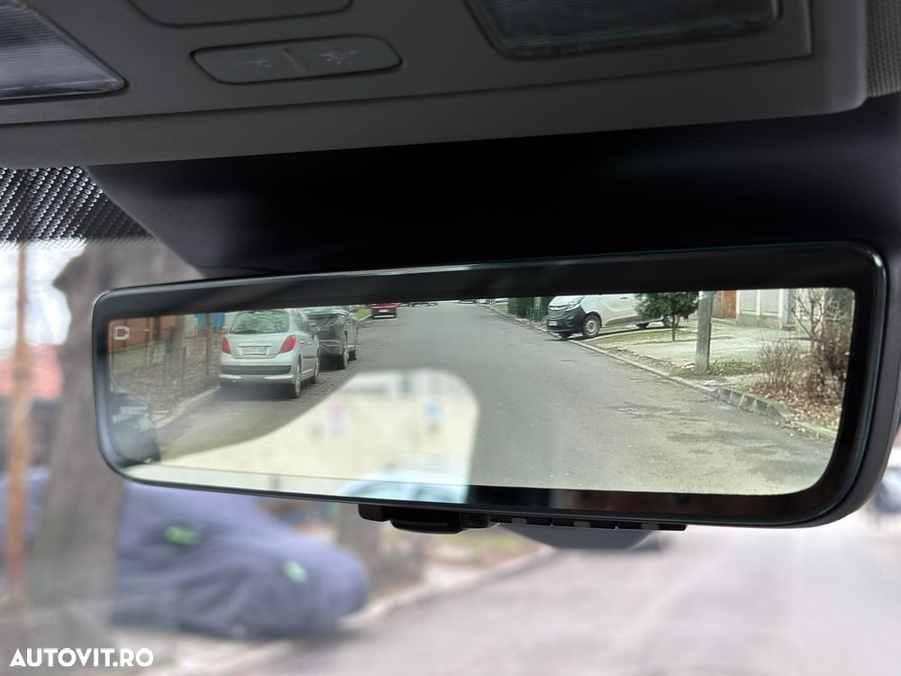 Volkswagen Caravelle 2.0 TDI 146 kW LR Comfortline DSG 4M - 38