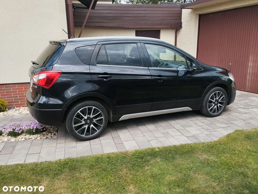 Suzuki SX4 S-Cross 1.6 Premium - 3
