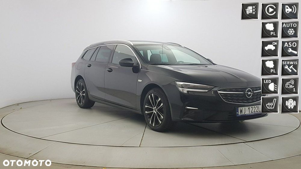 Opel Insignia - 1