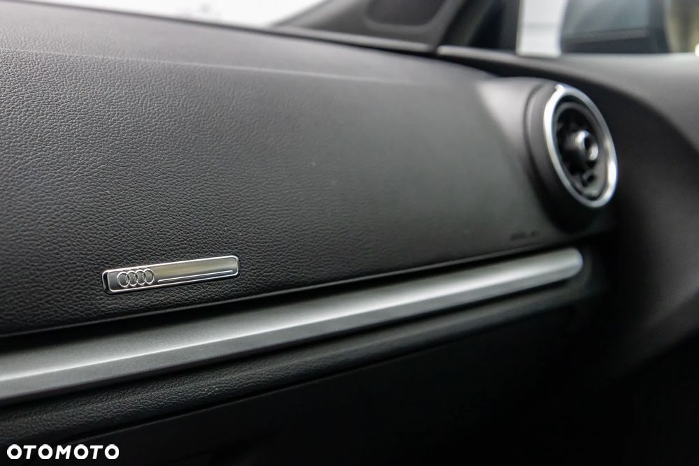 Audi A3 Sportback 1.5 TFSI Sport S tronic - 26