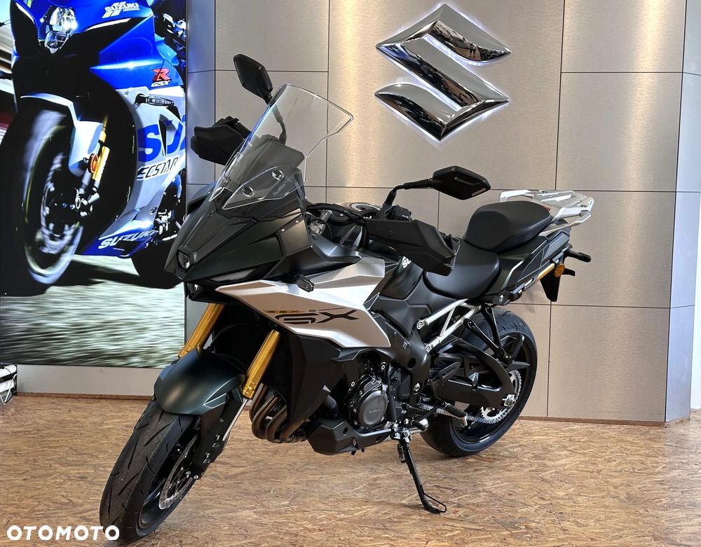 Suzuki GX - 10