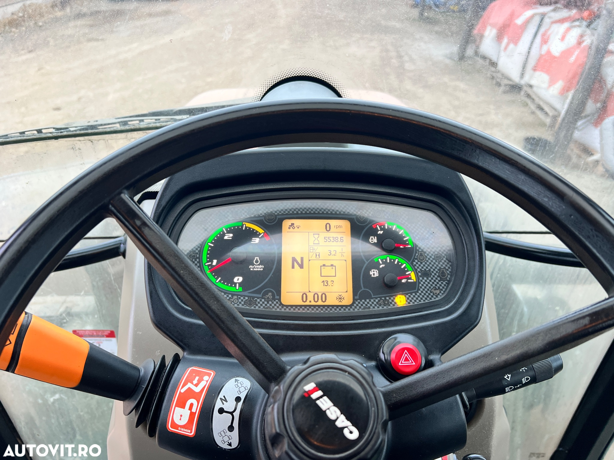 Case IH Farmall 115 C - 6