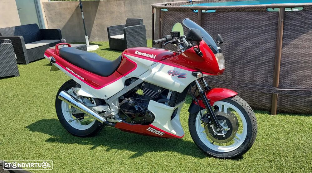 Kawasaki GPZ Twin cam 8 valv - 6