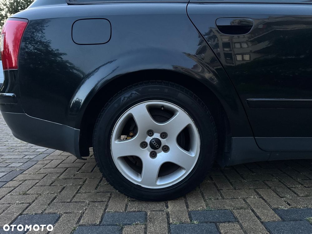 Audi A4 Avant - 30
