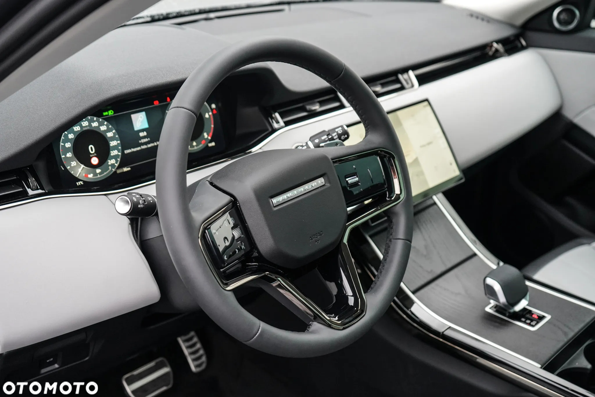 Land Rover Range Rover Evoque - 11