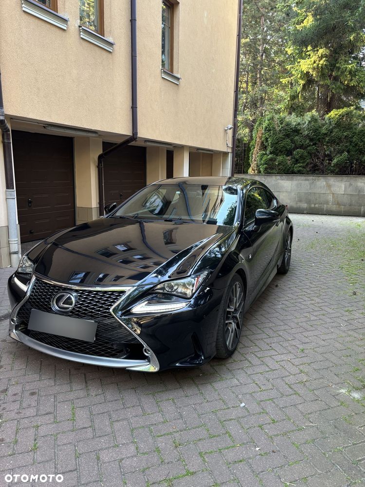 Lexus RC - 7