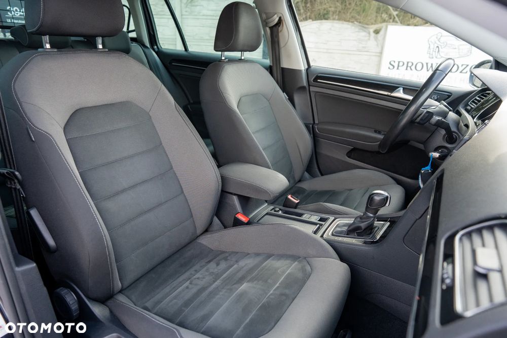 Volkswagen Golf 1.5 TSI ACT (BlueMotion Technology) DSG Highline - 23