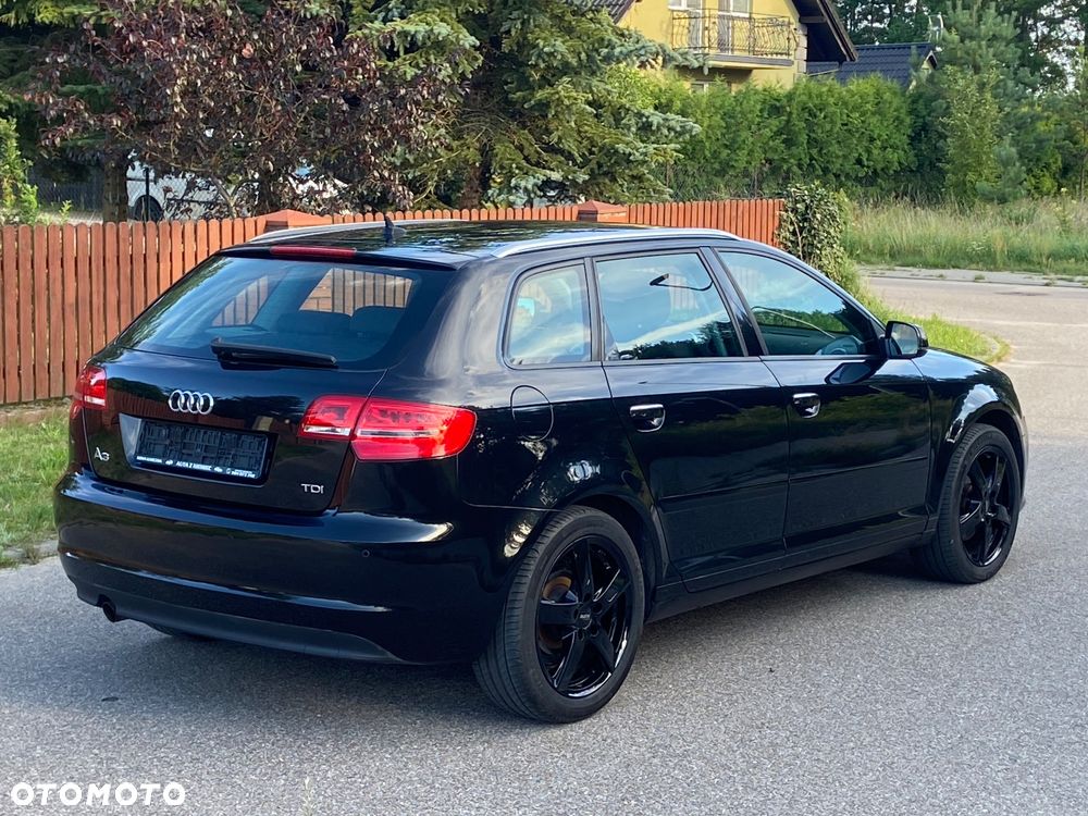Audi A3 Sportback 2.0 TDI Ambition - 4