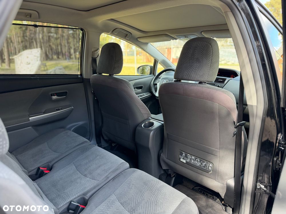 Toyota Prius+ (Hybrid) Executive - 13