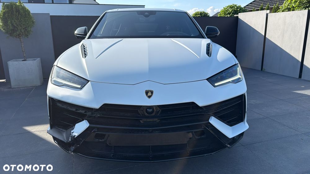 Lamborghini Urus - 6