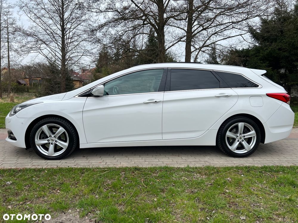 Hyundai i40 Kombi 1.7 CRDi DCT Premium - 6