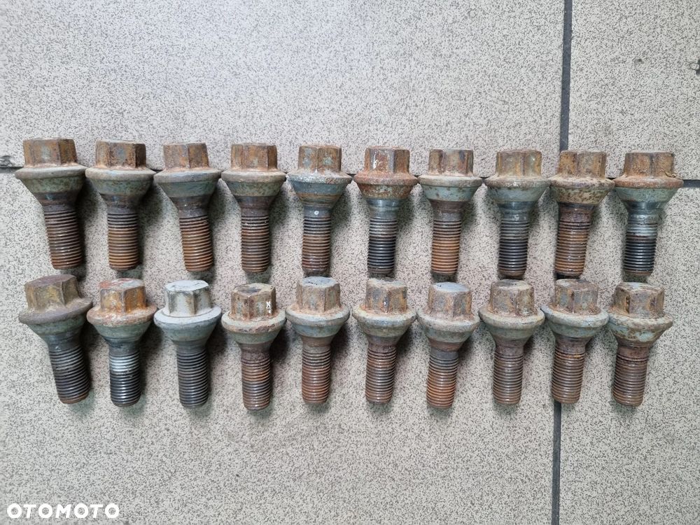 ŚRUBA KOŁA KOMPLET 20 szt. MASTER MOVANO 04- - 1